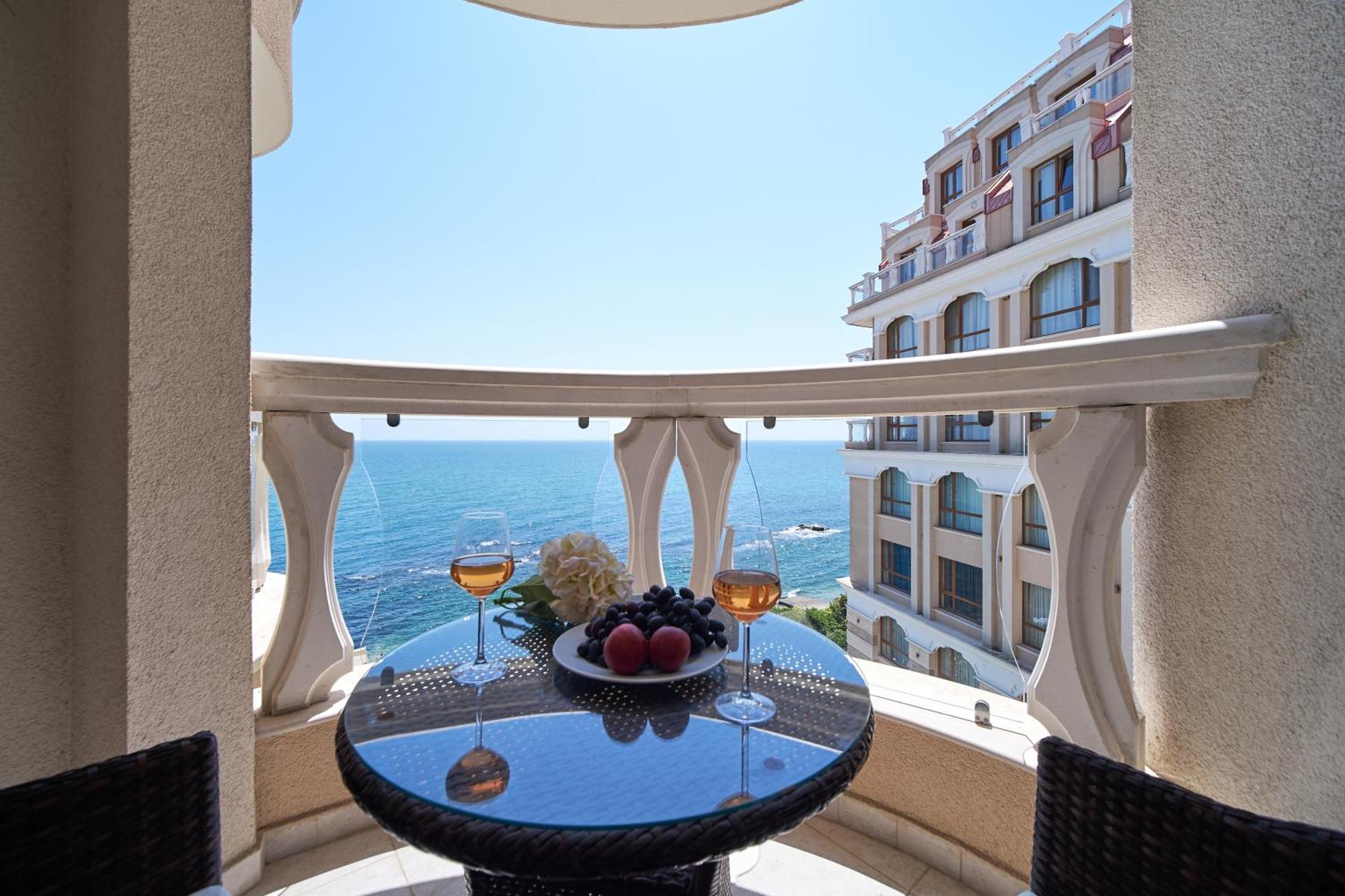 Dreams In La Mer Golden Sands Exterior photo